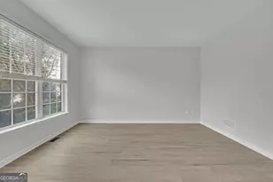 11420 Crossington Rd, Johns Creek, GA 30005 - Photo 6