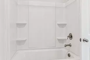 5574 Overlook Dr, Flowery Branch, GA 30542 - Photo 32