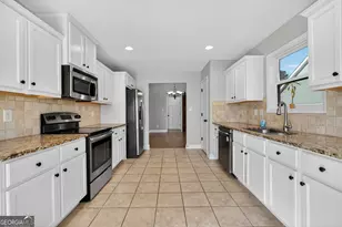 208 New Hope Dr, Perry, GA 31069 - Photo 14