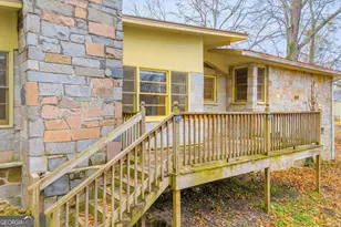 132 Queen St, Toccoa, GA 30577 - Photo 14