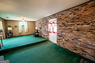 392 E Bush St, Colquitt, GA 39837 - Photo 6