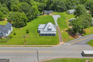 263 General Daniel Ave S, Danielsville, GA 30633 - Photo 16