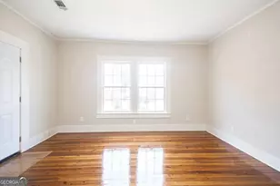 116 N 14th St, Griffin, GA 30223 - Photo 12