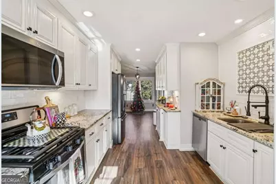 2382 Battle Forest Drive SW, Marietta, GA 30064 - Photo 14