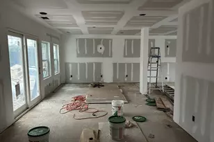 1743 Madrona St NW, Atlanta, GA 30318 - Photo 6