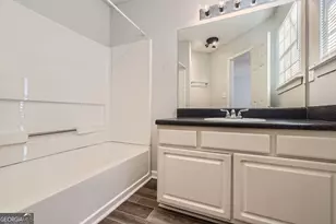 11381 Michelle Way, Hampton, GA 30228 - Photo 8