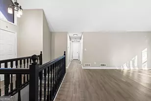 658 Hunt Station Dr, Lawrenceville, GA 30044 - Photo 10