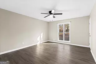 658 Hunt Station Dr, Lawrenceville, GA 30044 - Photo 16