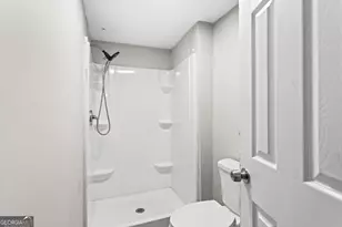 658 Hunt Station Dr, Lawrenceville, GA 30044 - Photo 24