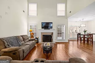 39 Hawthorne Pl, Sharpsburg, GA 30277 - Photo 10