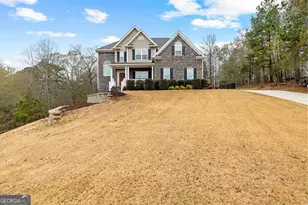 39 Hawthorne Pl, Sharpsburg, GA 30277 - Photo 1