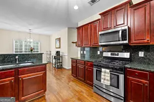 39 Hawthorne Pl, Sharpsburg, GA 30277 - Photo 16
