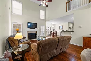 39 Hawthorne Pl, Sharpsburg, GA 30277 - Photo 12