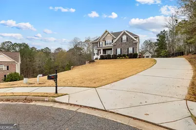 39 Hawthorne Place, Sharpsburg, GA 30277 - Photo 4