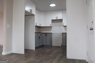 21 Duke Cir, Winder, GA 30680 - Photo 6