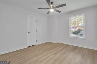 6385 Emerald Pointe Circle, College Park, GA 30349 - Photo 18