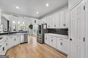 325 Rain Valley Cir, Meansville, GA 30256 - Photo 6