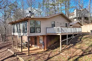 131 Hickory Ridge Cir, Hayesville, NC 28904 - Photo 2