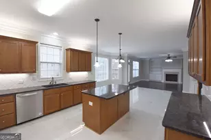 125 Centennial Dr, Peachtree City, GA 30269 - Photo 14