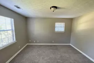 500 Carillon Ct, Stone Mountain, GA 30083 - Photo 14