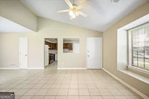 5426 Martins Crossing Rd, Stone Mountain, GA 30088 - Photo 8