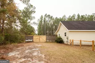 3735 Marvin Strickland Rd, Waycross, GA 31503 - Photo 42