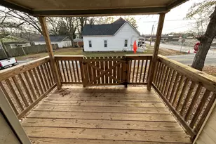 88 E Stephens St, Winder, GA 30680 - Photo 4