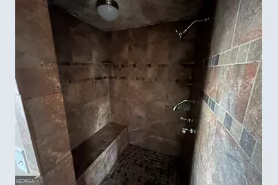 88 E Stephens Street, Winder, GA 30680 - Photo 16