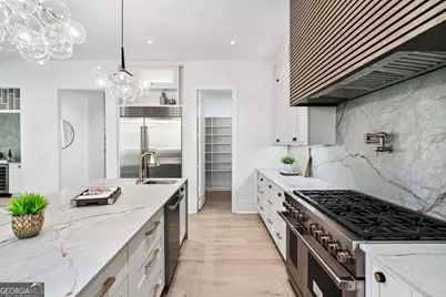 1005 Clementstone Drive, Atlanta, GA 30342 - Photo 12