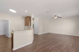 1244 Faye Ct, McDonough, GA 30253 - Photo 8