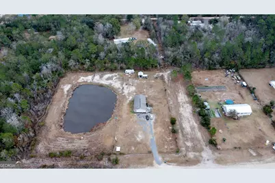 264 Wheat Street, Saint George, GA 31562 - Photo 10