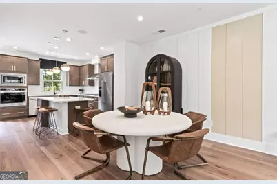 2576 Astaire Court, Atlanta, GA 30318 - Photo 18