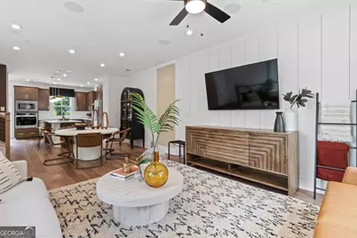 2582 Astaire Court, Atlanta, GA 30318 - Photo 12