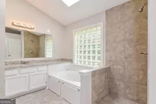 2935 Emerson Lake Dr, Snellville, GA 30078 - Photo 10