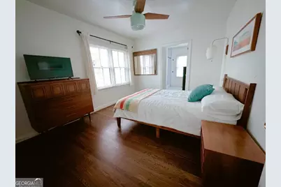 2494 Batavia Street, East Point, GA 30344 - Photo 8