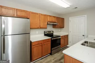 3374 Homeward Trail, Ellenwood, GA 30294 - Photo 6