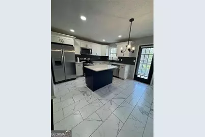 2911 Highpoint Road, Snellville, GA 30078 - Photo 8