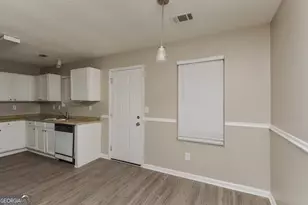 117 Star Lake Dr, Jackson, GA 30233 - Photo 4