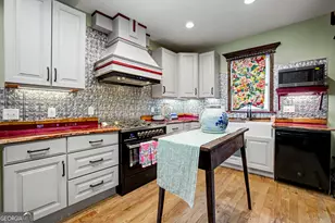 68 Spring St, Newnan, GA 30263 - Photo 18