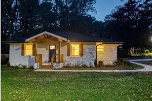 2359 Mark Trail, Decatur, GA 30032 - Photo 2