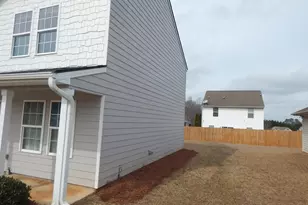 101 Sarah Ln, Lagrange, GA 30241 - Photo 2