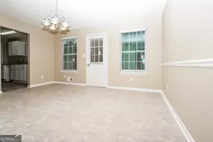 3773 Kathryn Dr SW, Atlanta, GA 30331 - Photo 4