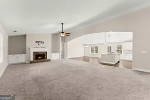 561 Oconee Ln, Commerce, GA 30529 - Photo 10