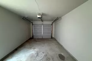 9118 Dorsey Rd, Riverdale, GA 30274 - Photo 18