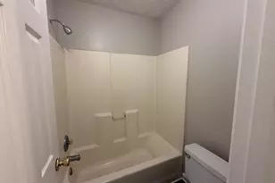 9118 Dorsey Rd, Riverdale, GA 30274 - Photo 14