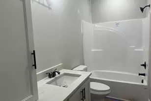 72 Packer Pride Dr SE, Moultrie, GA 31788 - Photo 8