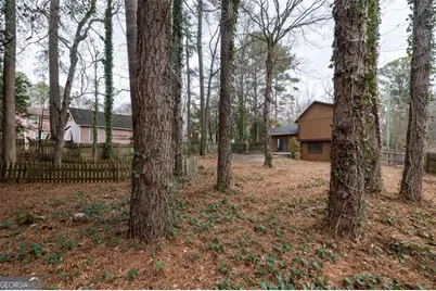 3927 Centennial Trail, Duluth, GA 30096 - Photo 14