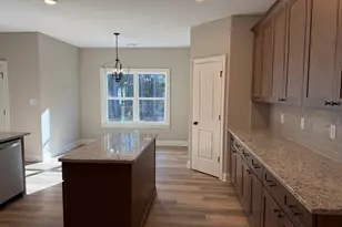 708 Traveler Ln, Williamson, GA 30292 - Photo 8