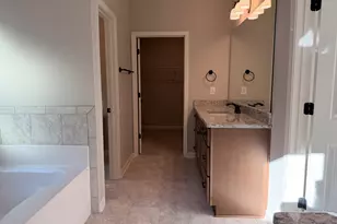 708 Traveler Ln, Williamson, GA 30292 - Photo 30