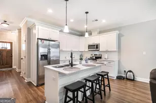 309 Charles Gray Blvd, Perry, GA 31069 - Photo 10